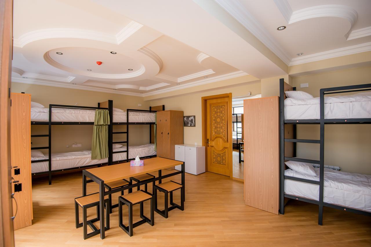 Feyu Hostel Baku Kültér fotó