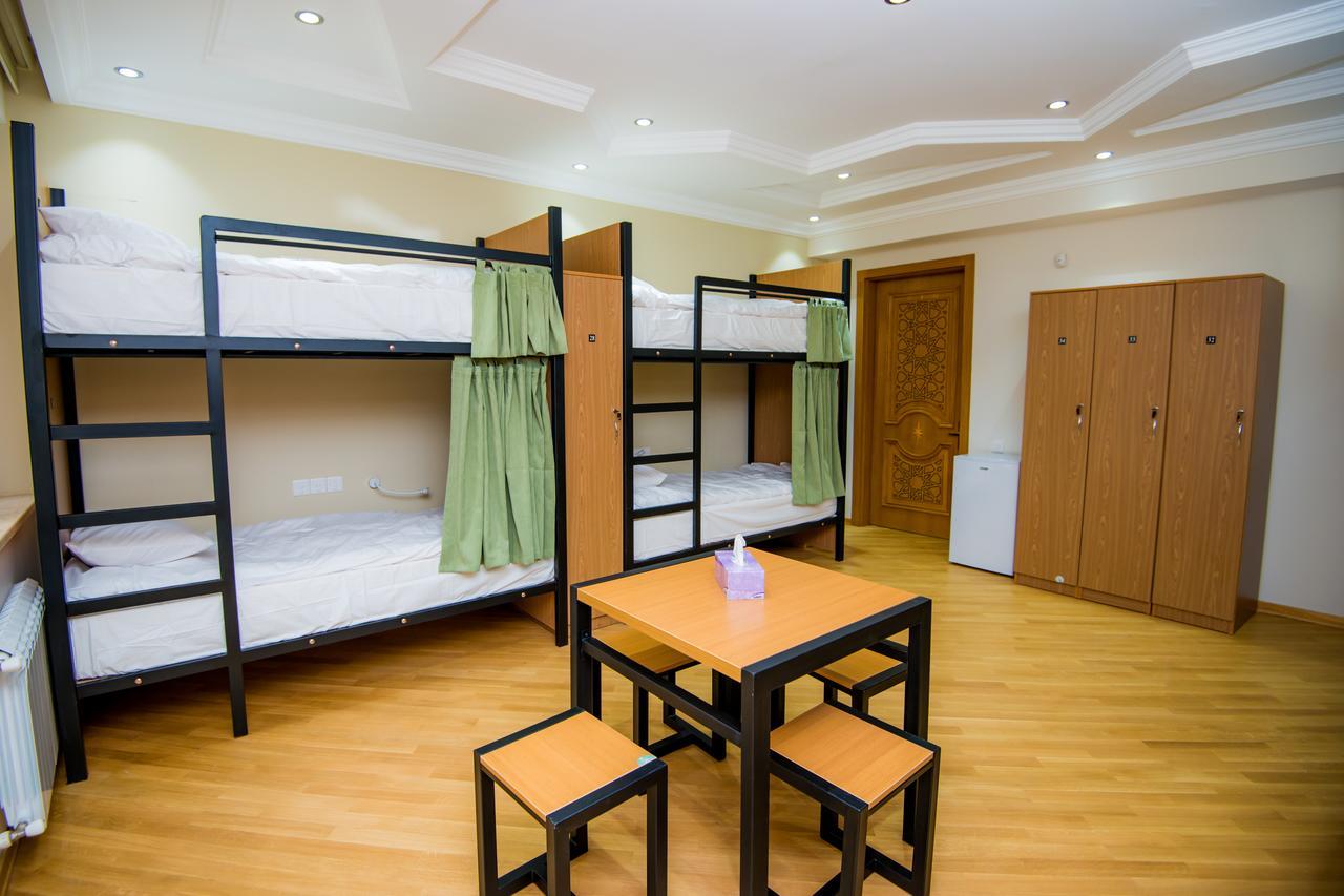 Feyu Hostel Baku Kültér fotó